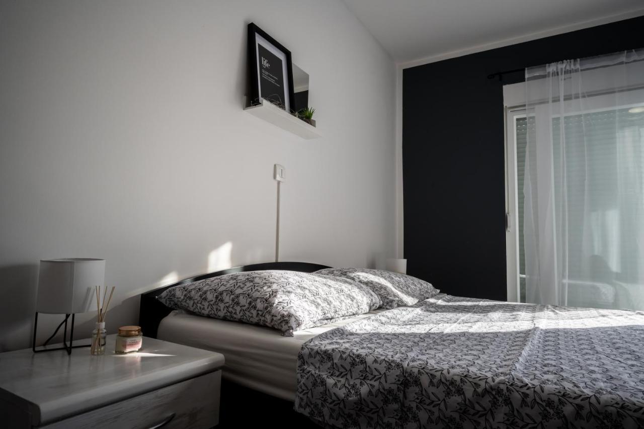 Hedonist Apartment Šibenik Kültér fotó